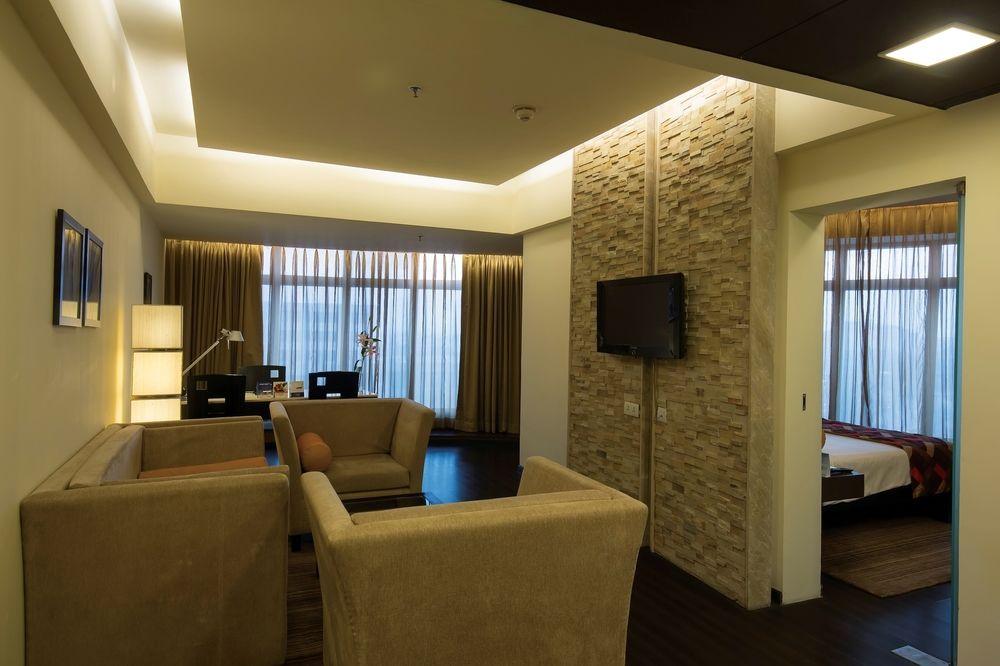 Sunday Hotel Jaipur Luaran gambar