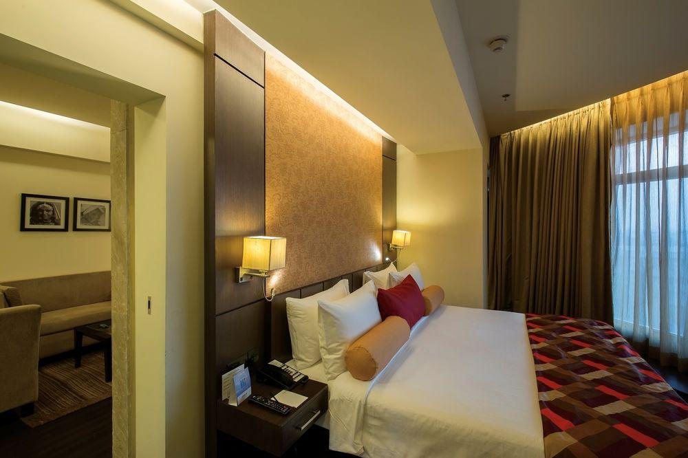 Sunday Hotel Jaipur Luaran gambar